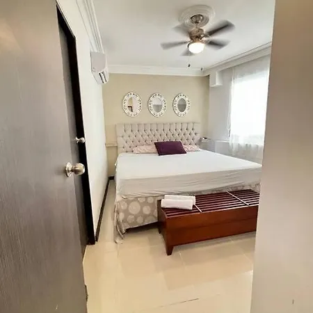 Laguito Comodo Loft Frente A La Piscina 2hab 5pax Cartagena